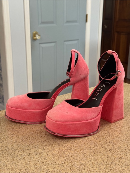 Gianni Bini Shoes - Gianni Bini Otten Pink Suede Ankle Strap Platform Heels 6.5 Fabric Zip